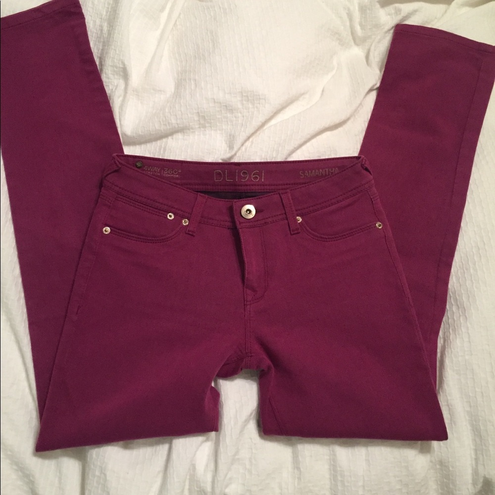 Dl1961 stretch straight leg jeans- fuchsia color